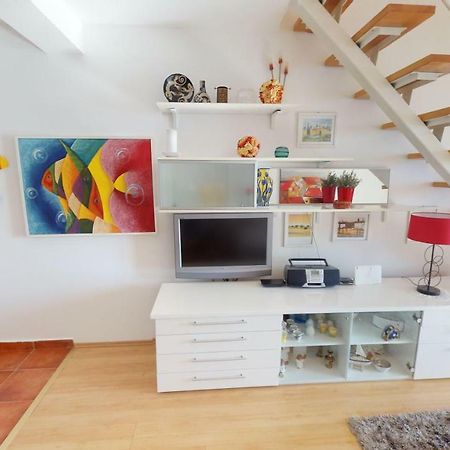 Apartment Potkonjak Povljana Eksteriør billede